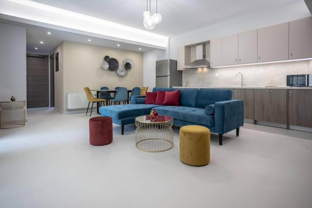 Mela Luxury Apartments Maroulás Exteriör bild