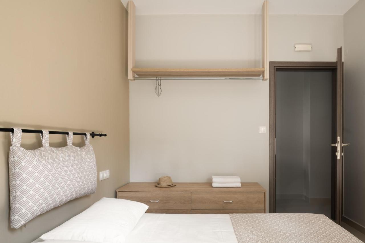 Mela Luxury Apartments Maroulás Exteriör bild
